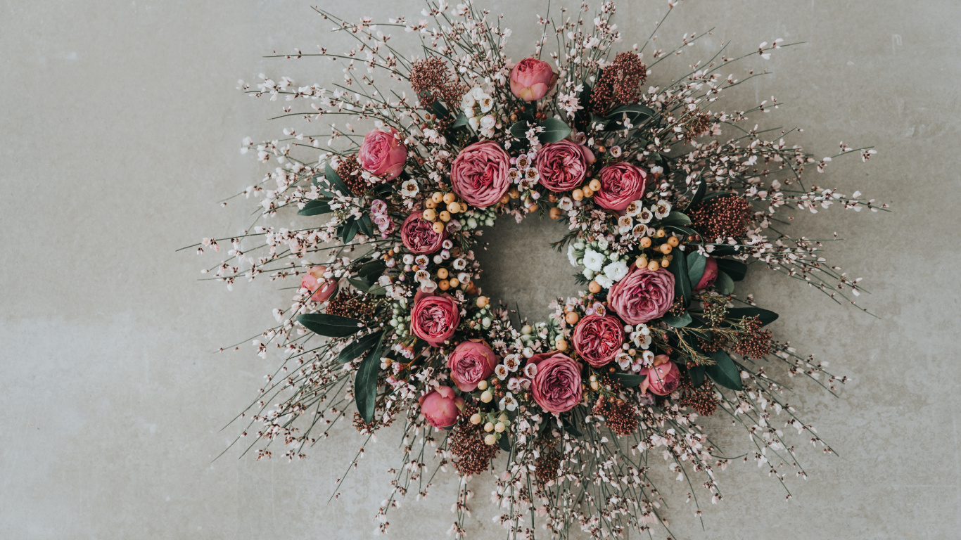 Обои цветок, венок, розовый, цветочный дизайн, флористики в разрешении 1366x768