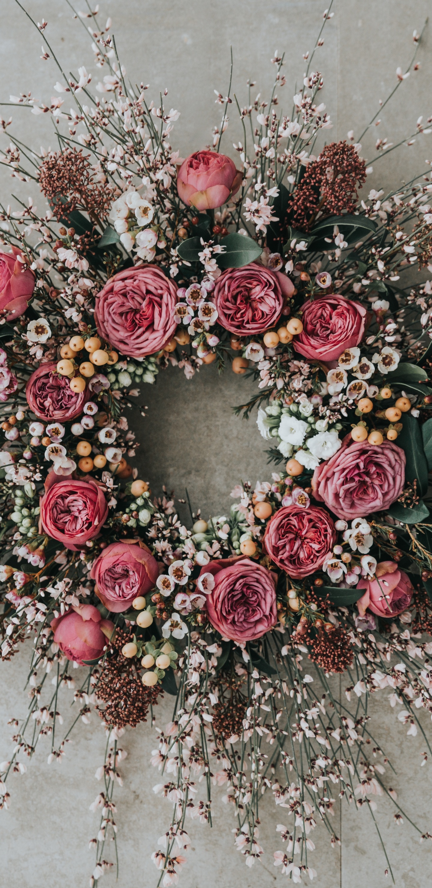 Обои цветок, венок, розовый, цветочный дизайн, флористики в разрешении 1440x2960