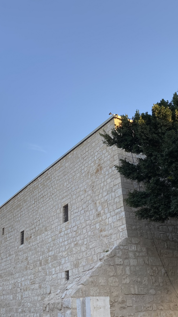 Обои история, средневековая архитектура, арка, место поклонения, часовня в разрешении 750x1334