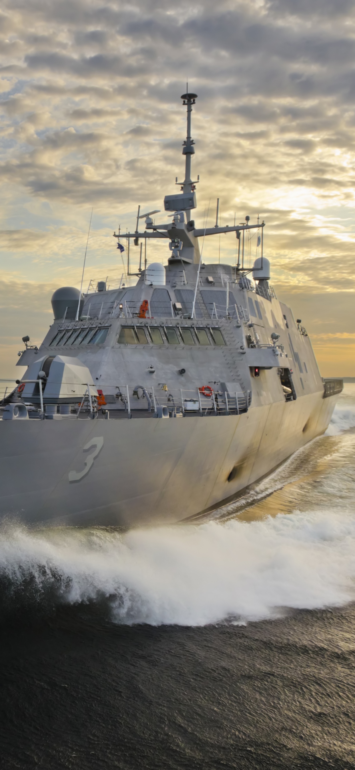 Обои прибрежный боевой корабль, Свобода-класс надводных боевых кораблей, военно морской флот США, корабль, военный корабль в разрешении 1242x2688