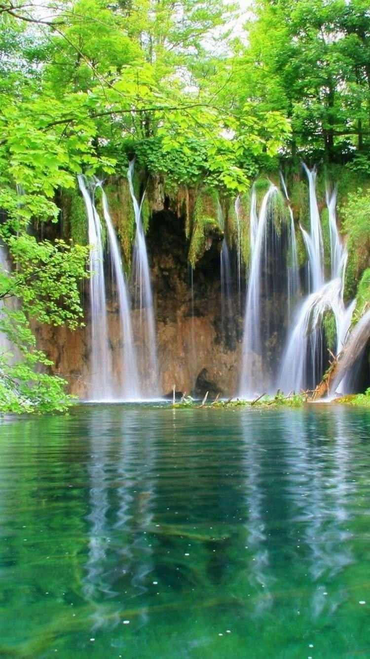 Обои национальный парк плитвицкие озера, водопад, водоем, гидроресурсы, природа в разрешении 750x1334