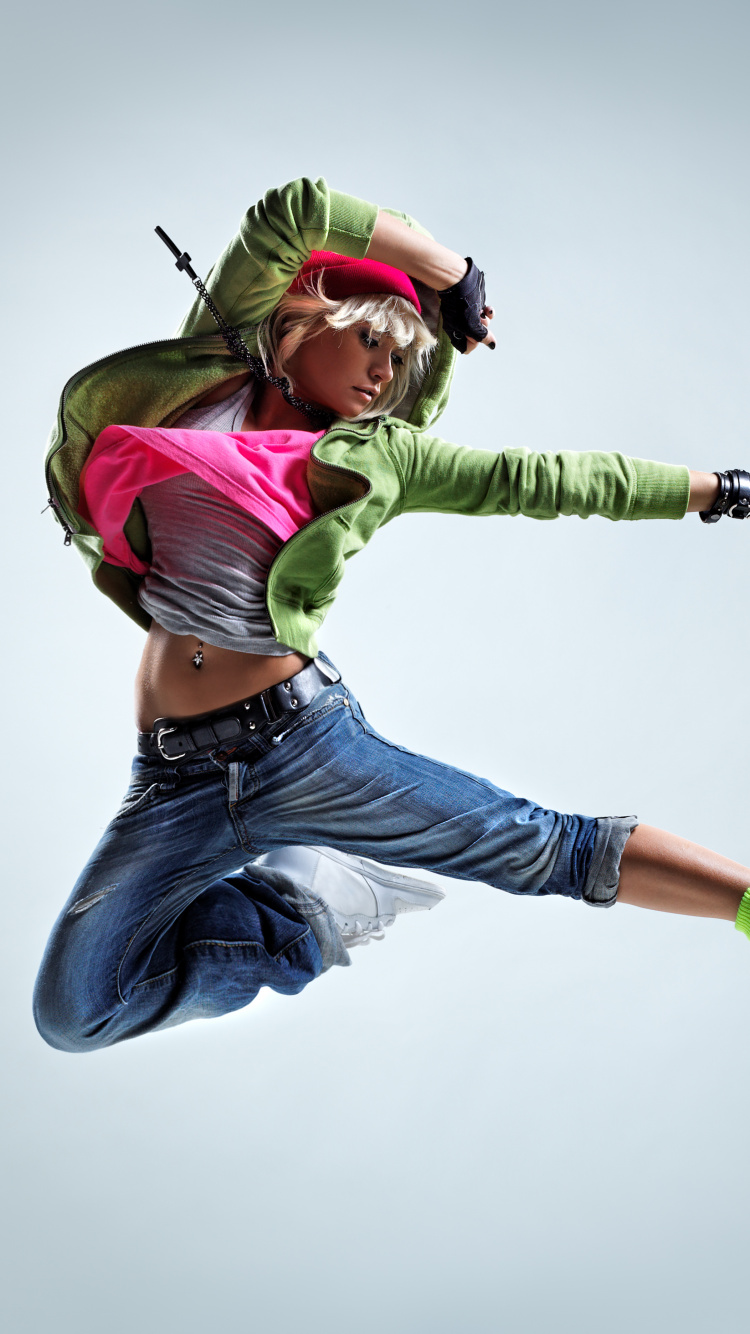 Обои скачок, забава, экстремальный вид спорта, обувь, уличный танец в разрешении 750x1334