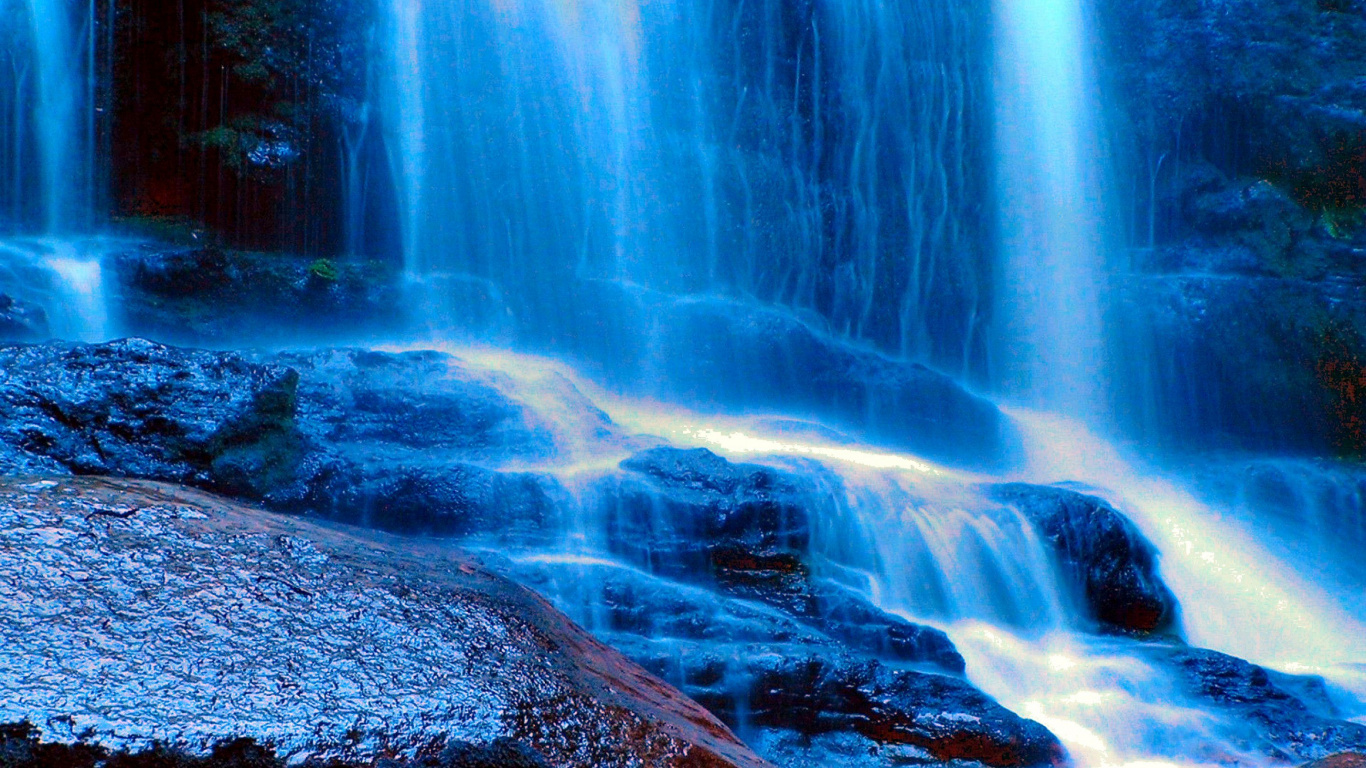 Обои природа, вода, водопад, водоем, гидроресурсы в разрешении 1366x768
