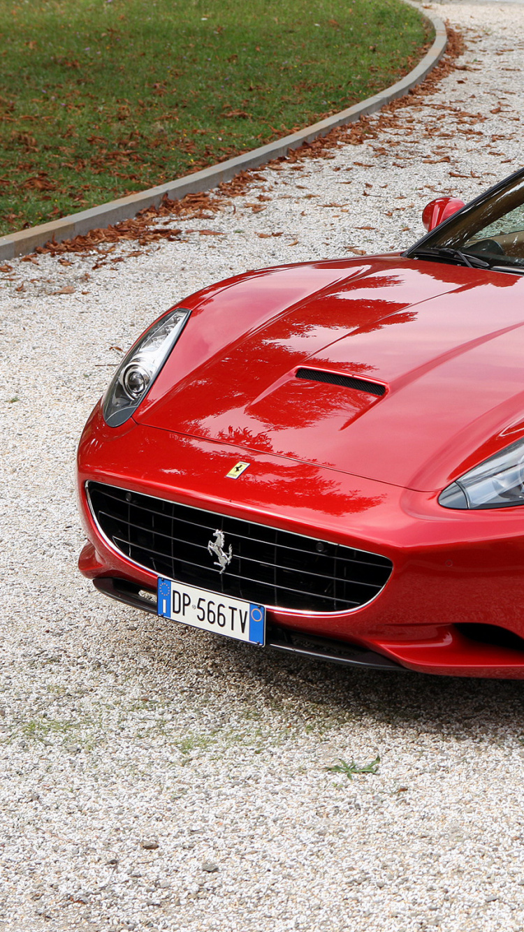 Обои Феррари Калифорния, суперкар, Феррари ФФ, автомобильный дизайн, наземный транспорт в разрешении 750x1334