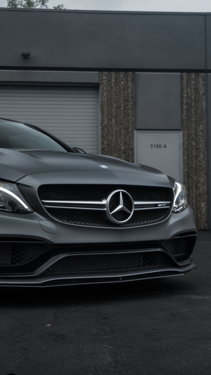 Обои обод, авто, Мерседес-Бенц Е-Класс, бампер, шина в разрешении 720x1280