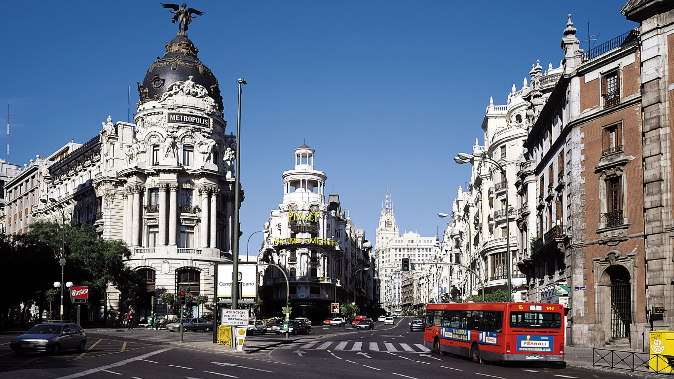 Обои здание Метрополис, метрополия, ориентир, город, городок в разрешении 1366x768