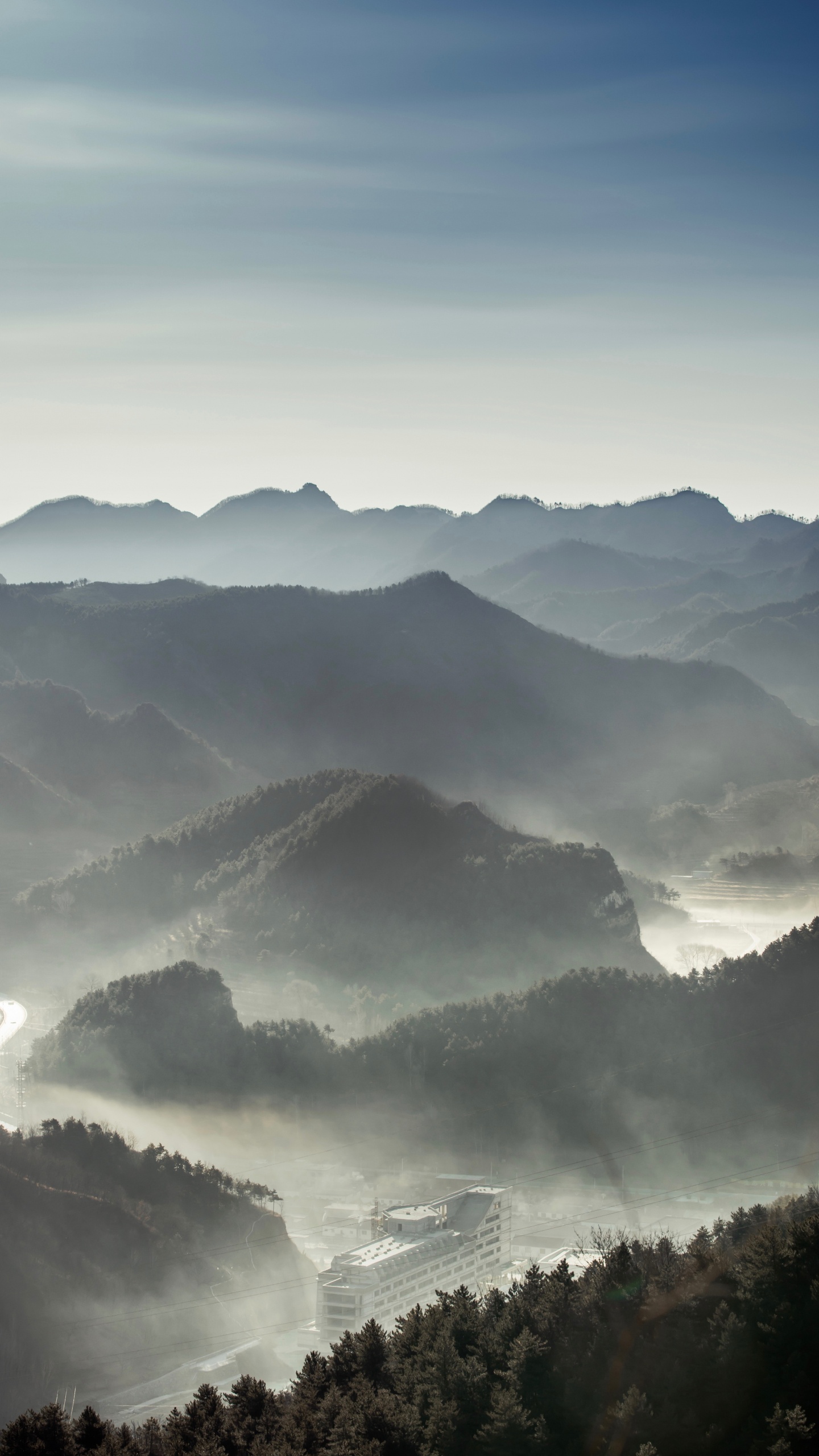 Обои горный хребет, гора, Альпы, нагорье, горный рельеф в разрешении 1440x2560