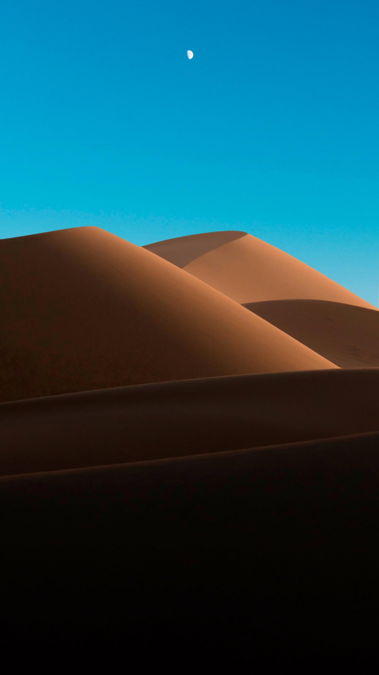 Обои макарон, Дюна, коричневый цвет, облако, луна в разрешении 750x1334