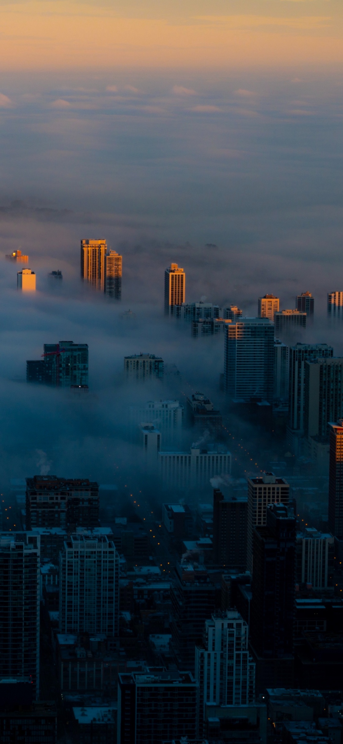 Обои городской пейзаж, метрополия, городской район, город, дневное время в разрешении 1125x2436
