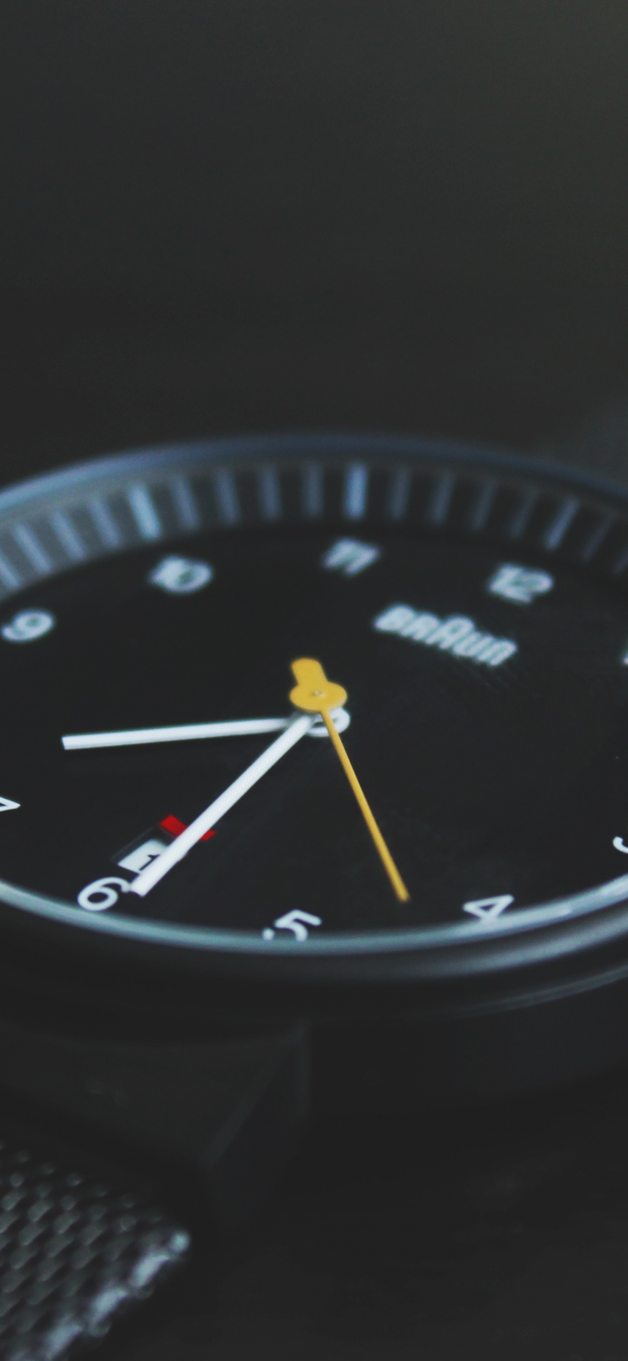 Обои часы, аналоговые часы, измерительный прибор, автомобильные запчасти, тахометр в разрешении 1242x2688