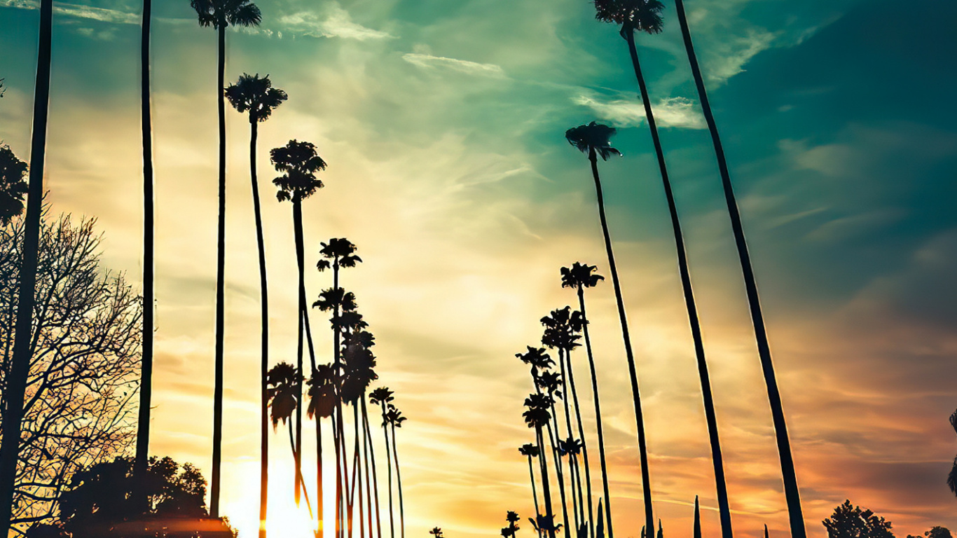 Обои облако, атмосфера, уличный фонарь, послесвечение, природа в разрешении 1366x768