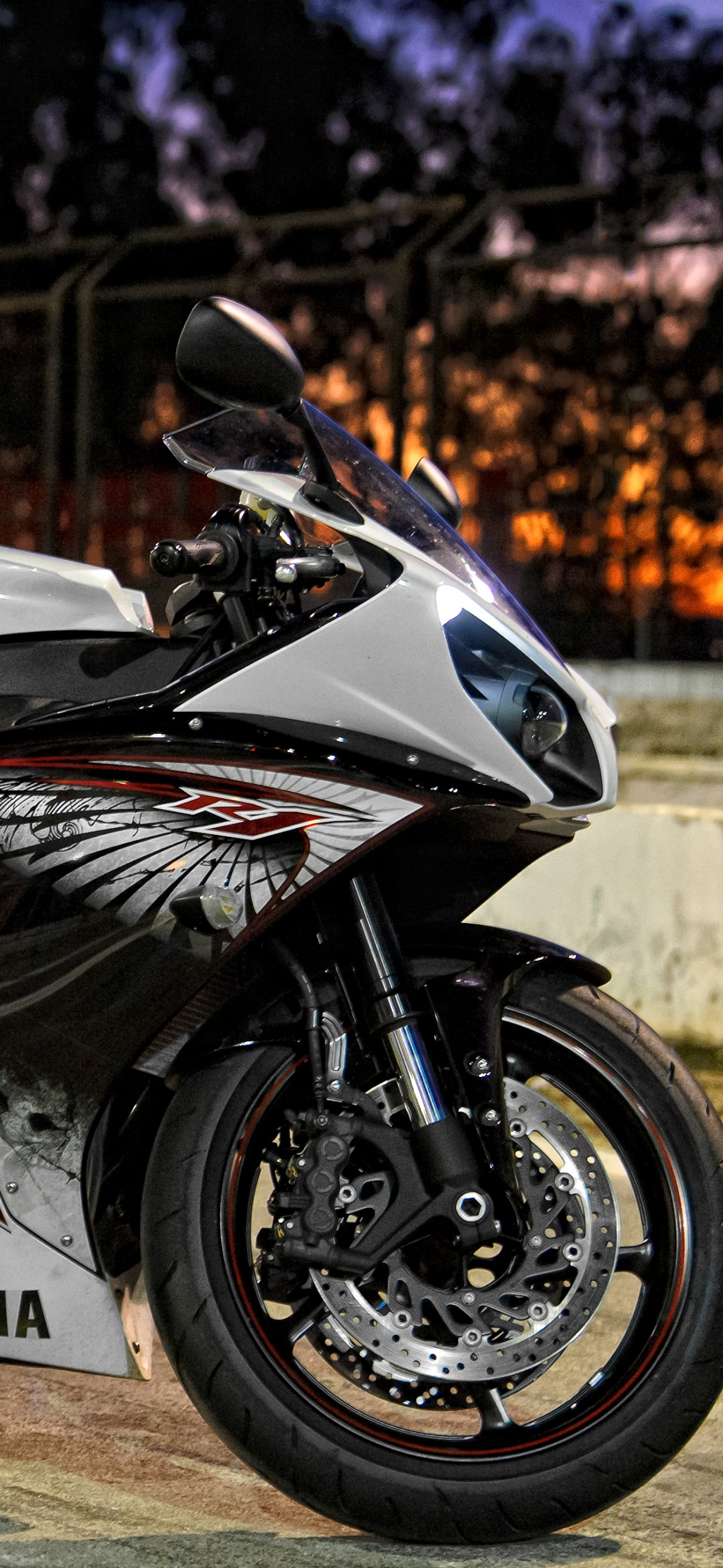 Обои Ямаха мотор Компани, мотоцикл, спортивный мотоцикл, авто, обод в разрешении 1125x2436