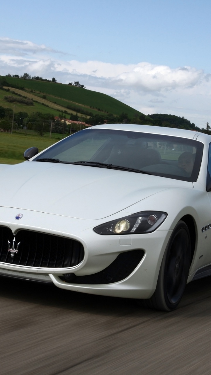 Обои 2016 Мазерати Прекрасная, maserati granturismo, спорткар, Мазерати, авто в разрешении 720x1280