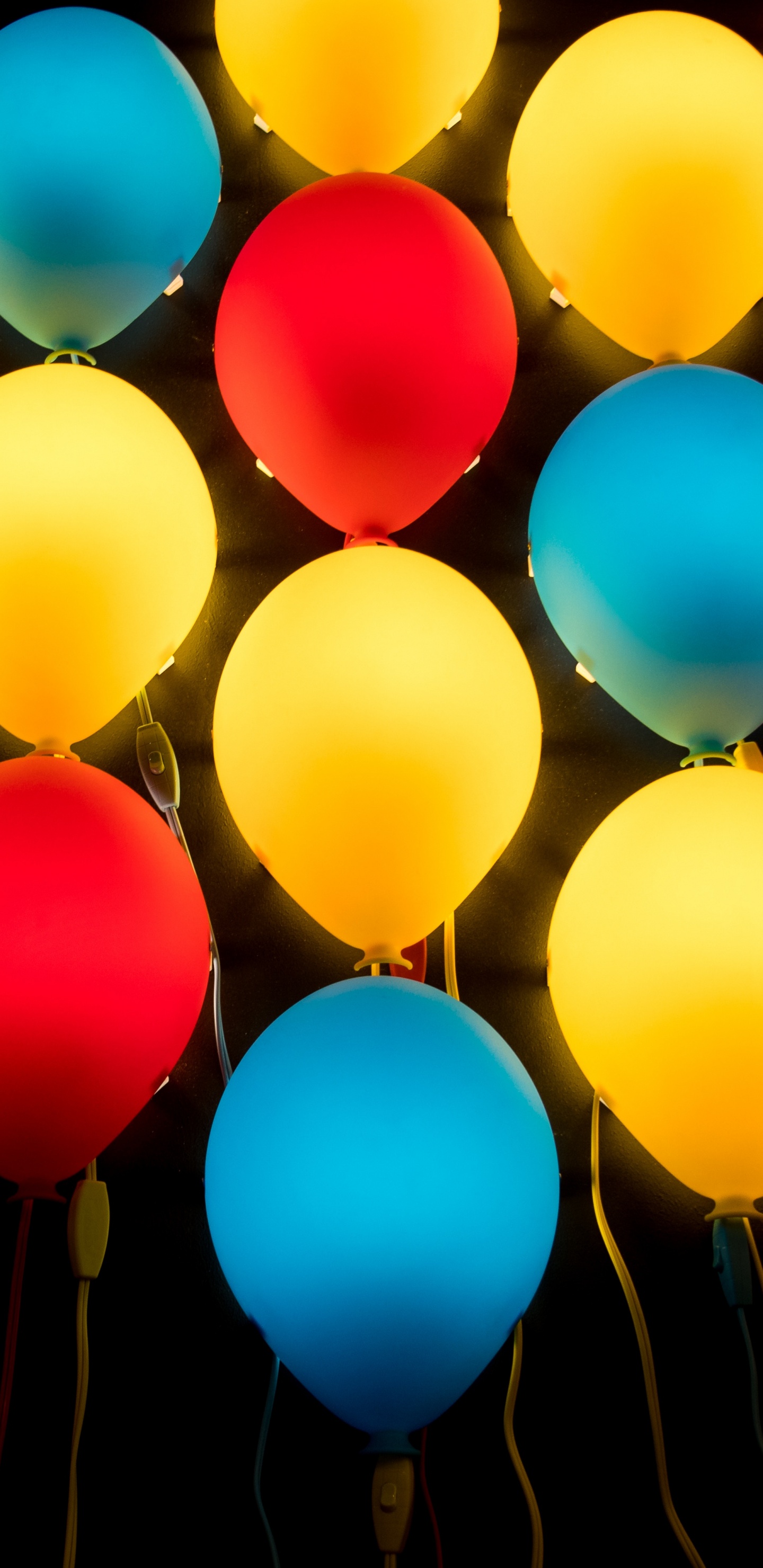 Обои воздушный шарик, поставкы партии, красочность, воздушный шар, свет в разрешении 1440x2960