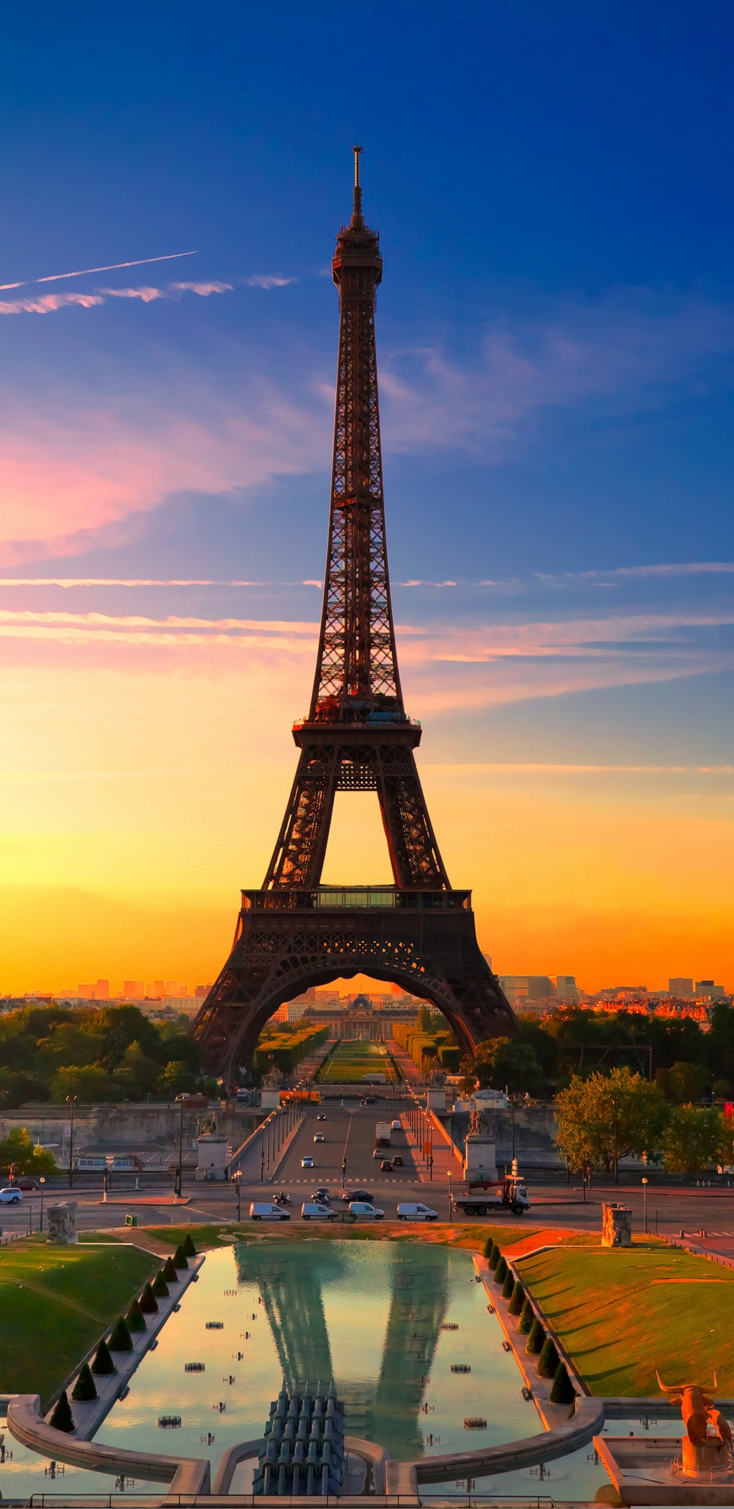 Обои ориентир, вышка, сумрак, городской пейзаж, достопримечательность в разрешении 1440x2960