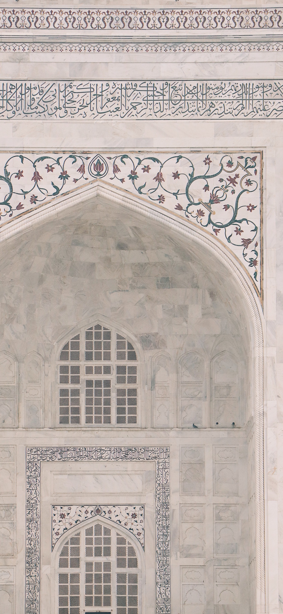 Обои Агра Форт, фасад, средневековая архитектура, Триумфальная арка, ханака в разрешении 1125x2436