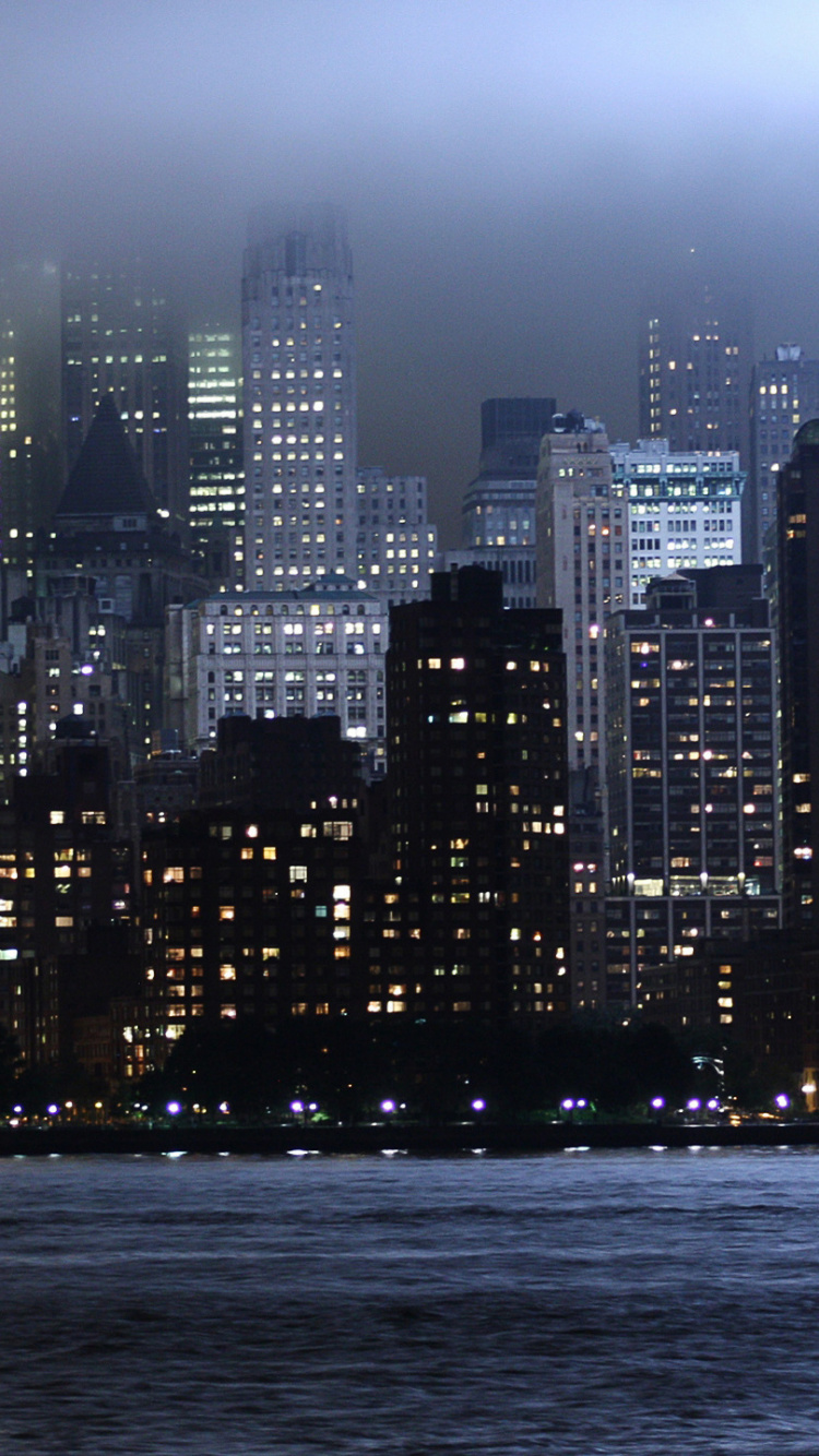 Обои городской пейзаж, город, метрополия, линия горизонта, небоскреб в разрешении 750x1334