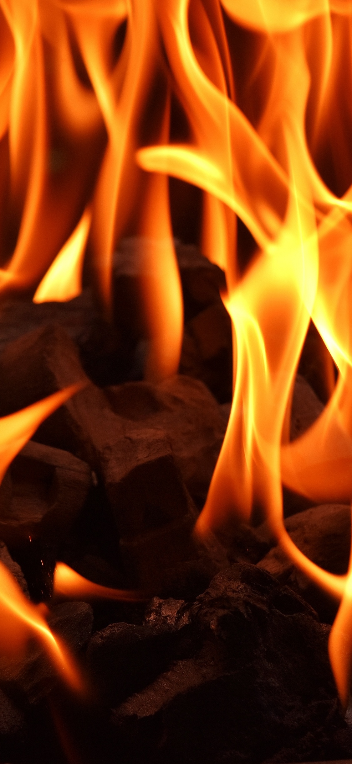 Обои Криптовалюта, пламя, огонь, тепло, Апельсин в разрешении 1125x2436