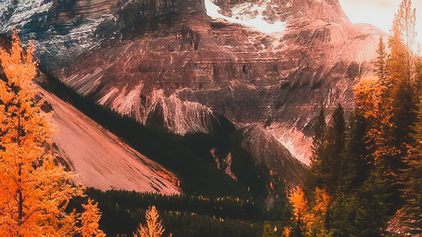 Обои гора, облако, растение, атмосфера, мир в разрешении 1366x768