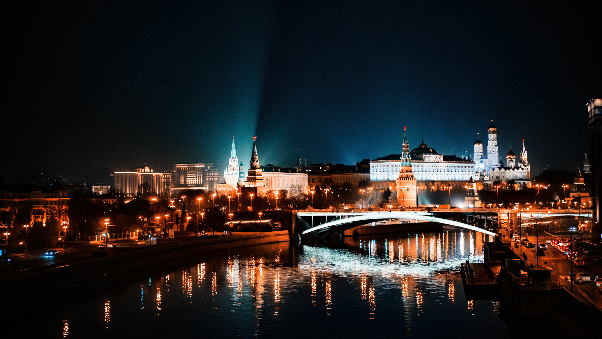 Обои ночь, город, ориентир, вода, отражение в разрешении 1920x1080
