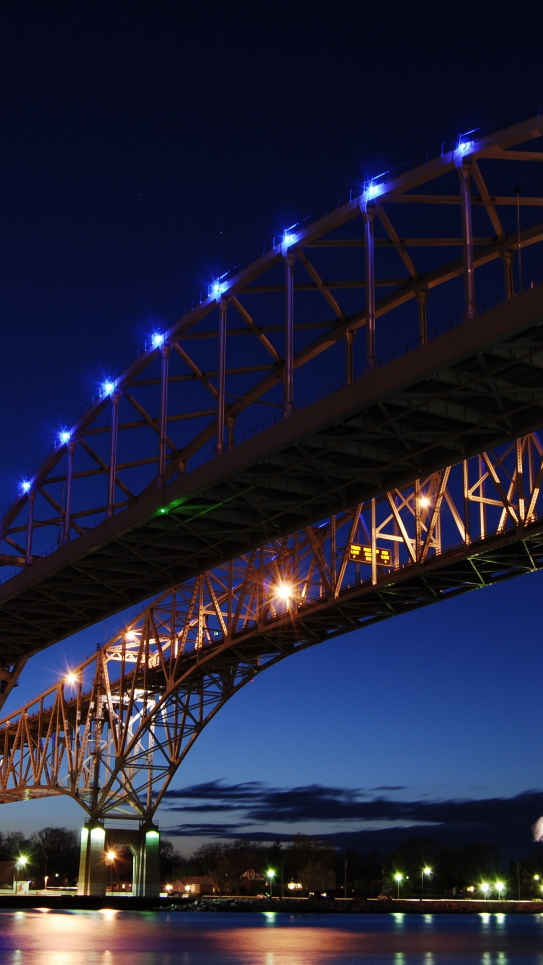 Обои мост с голубой водой, мост, Сен-Клер, Мост Амбассадор, Мост ферменной конструкции в разрешении 1080x1920