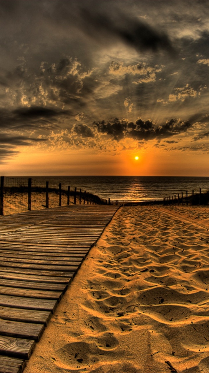 Обои облако, горизонт, закат, песок, восход солнца в разрешении 720x1280