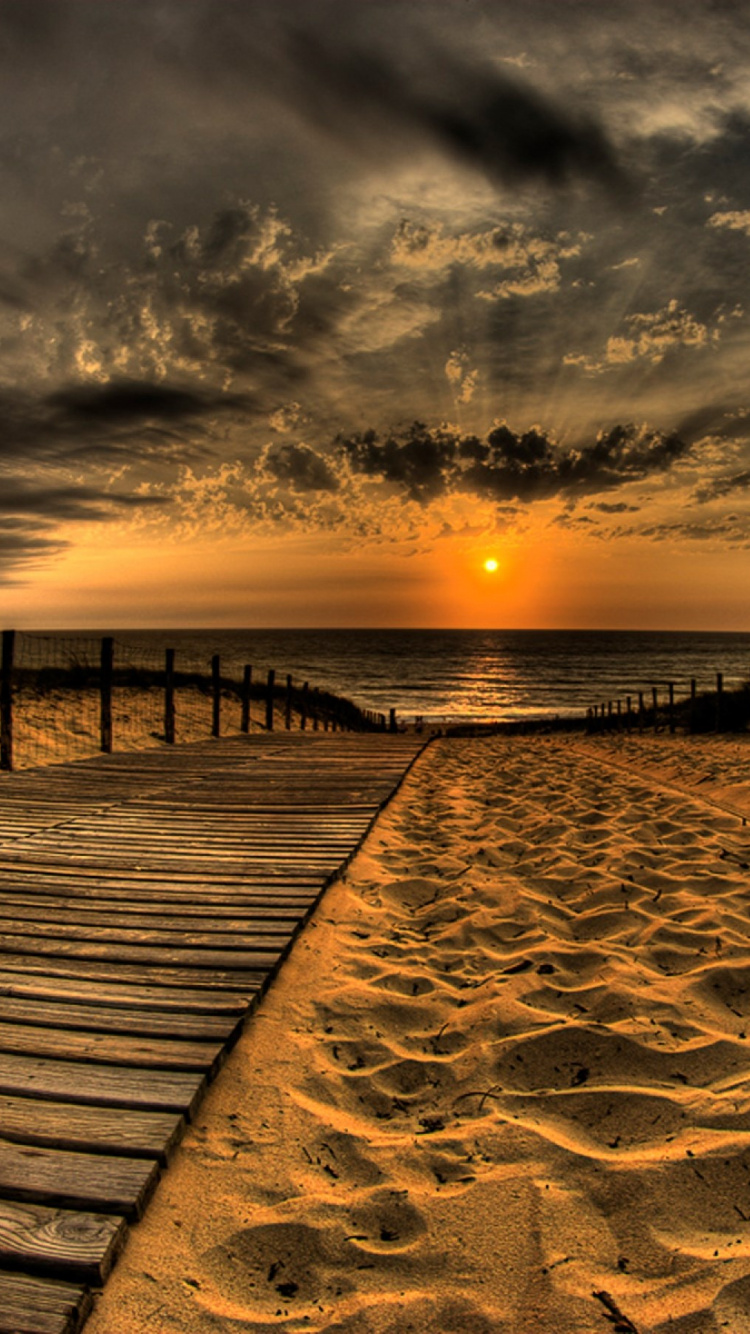 Обои облако, горизонт, закат, песок, восход солнца в разрешении 750x1334