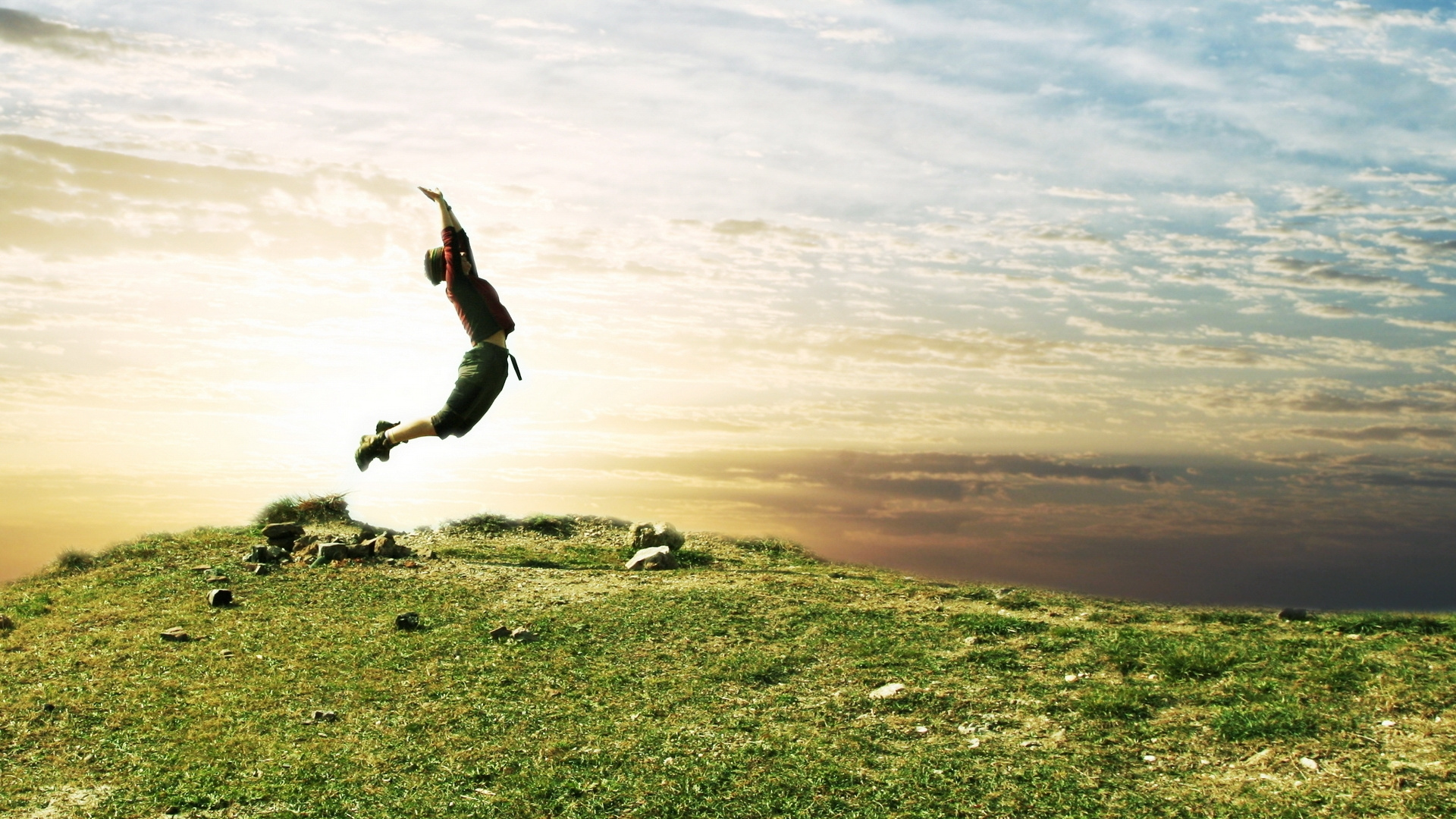 Обои скачок, облако, здоровая диета, весело, эмоции в разрешении 1920x1080