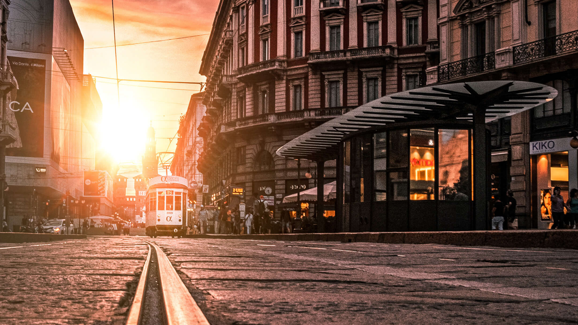 Обои облако, здание, атмосфера, окно, свет в разрешении 1920x1080