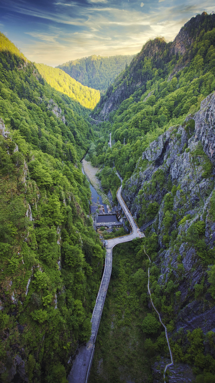 Обои гора, нагорье, фьорд, горный рельеф, Долина в разрешении 750x1334