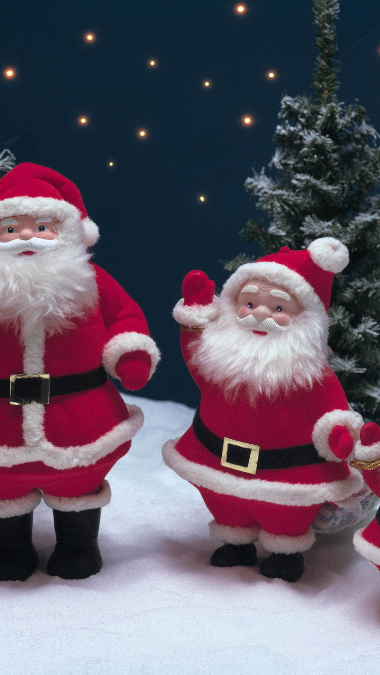 Обои Рождественский день, Рождественские украшения, Санта-Клаус, елка, Рождество в разрешении 750x1334