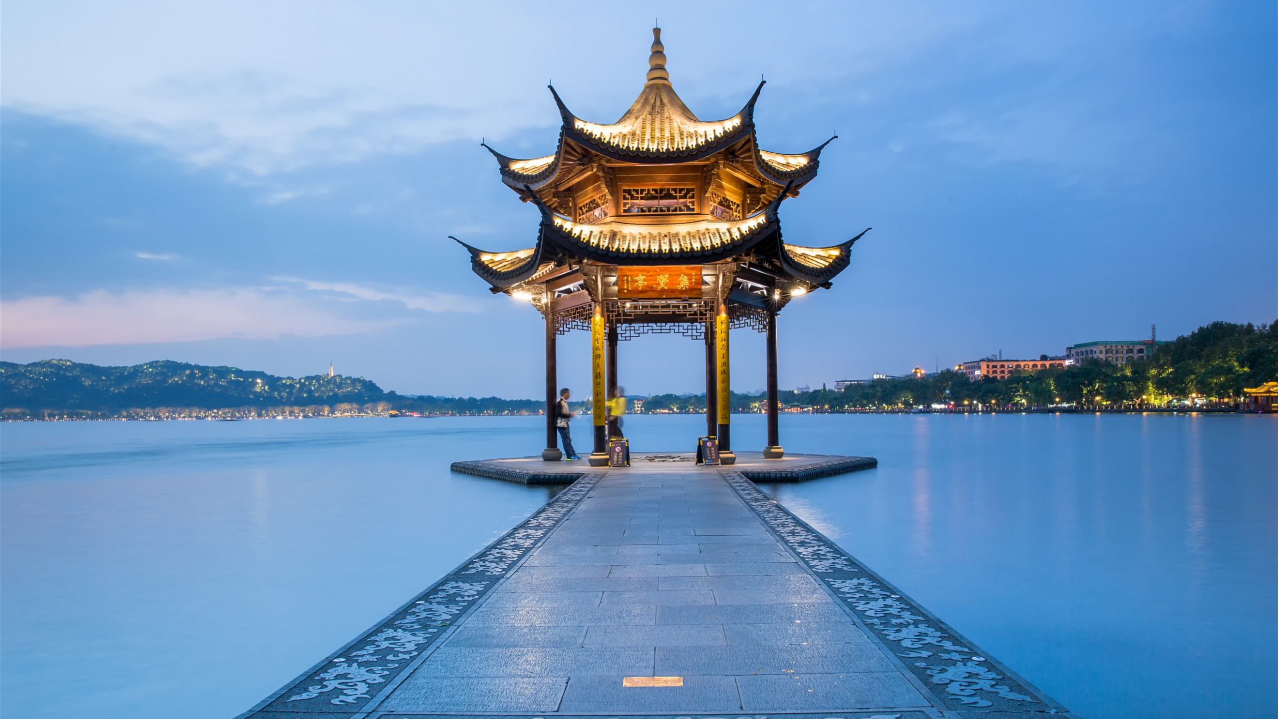 Обои западное озеро, путешествие, озеро, китайская архитектура, ориентир в разрешении 2560x1440