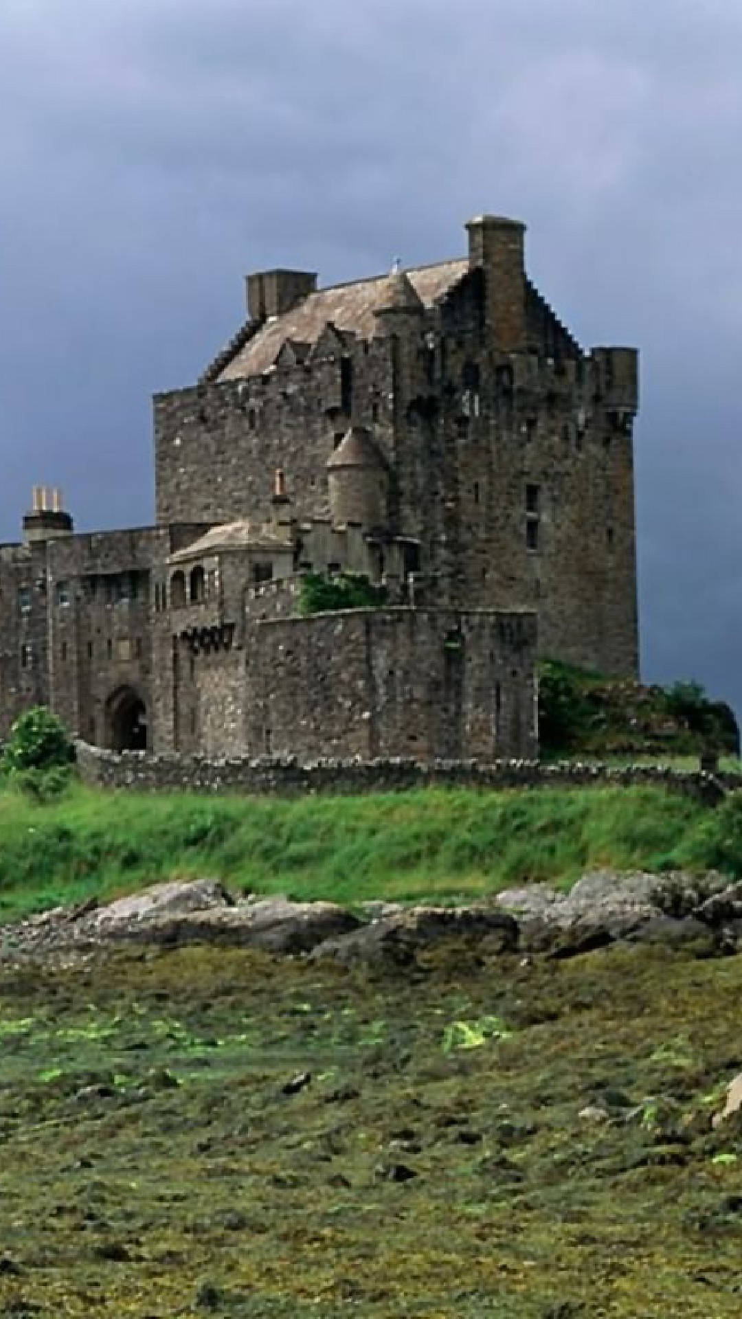 Обои Замок Эйлен Донан, замок, Fyvie Замок, нагорье, фортификация в разрешении 1080x1920