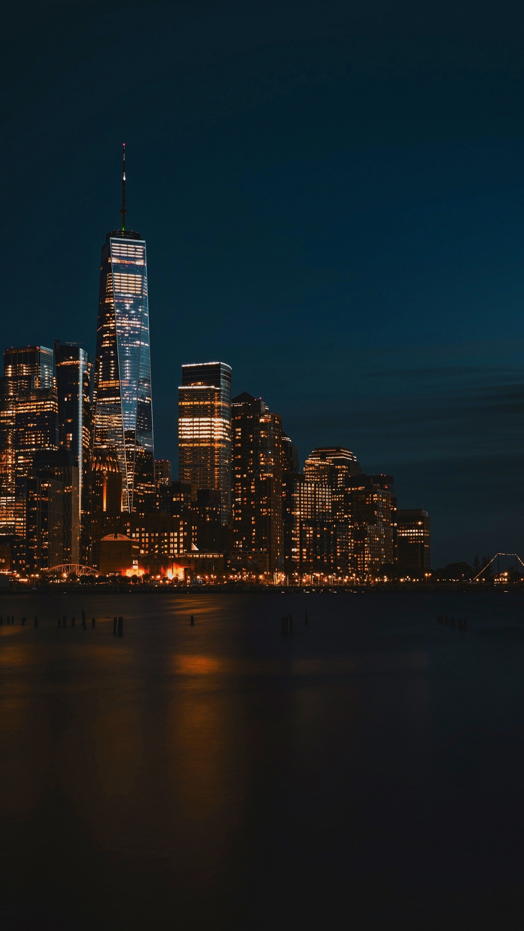 Обои городской пейзаж, вода, небоскреб, здание, вышка в разрешении 1080x1920