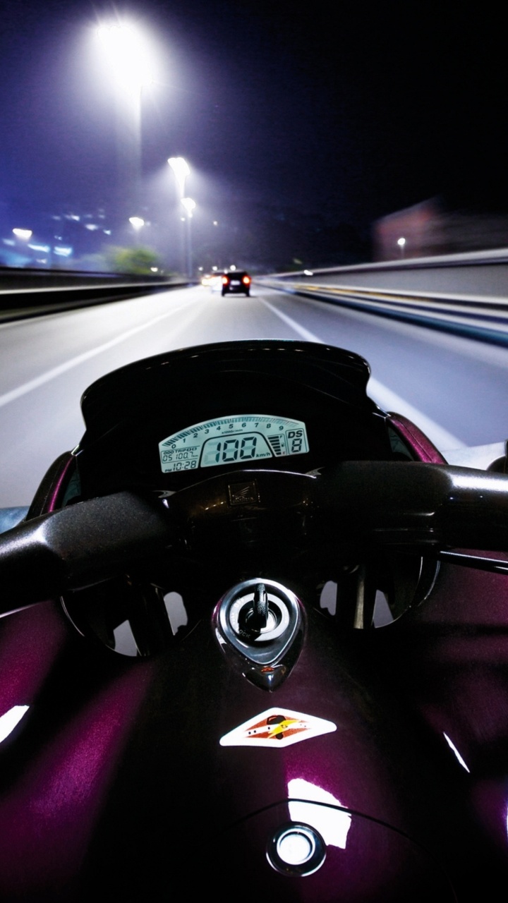 Обои мотоцикл, авто, гоночный автомобиль, вождение, ночь в разрешении 720x1280