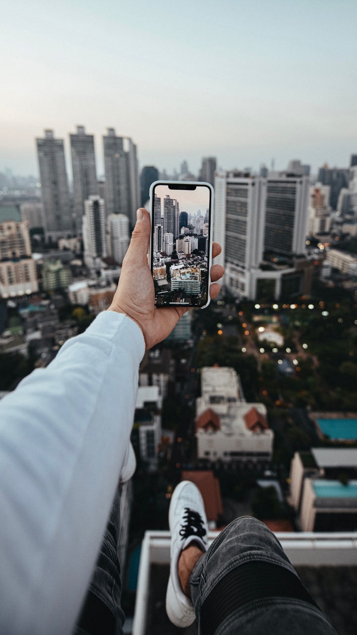 Обои городской район, городской пейзаж, город, метрополия, линия горизонта в разрешении 720x1280