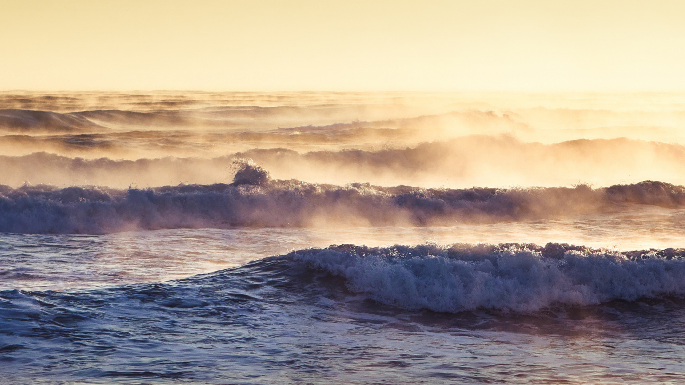 Обои волна, ветровая волна, море, океан, горизонт в разрешении 1366x768