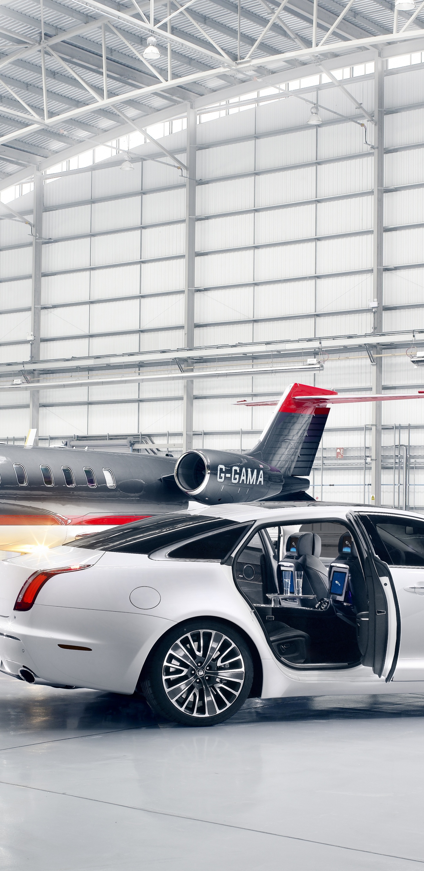 Обои Ягуар XJ в 2012, авто, Авто шоу, спорткар, Ягуар XJ 2013 года Суперспорт в разрешении 1440x2960