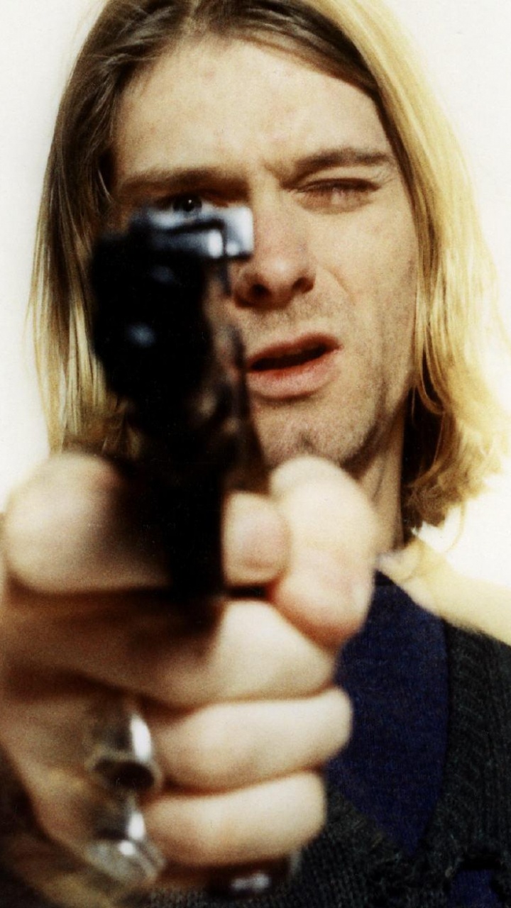 Обои нирвана, гранж, палец, длинные волосы, большой палец в разрешении 720x1280