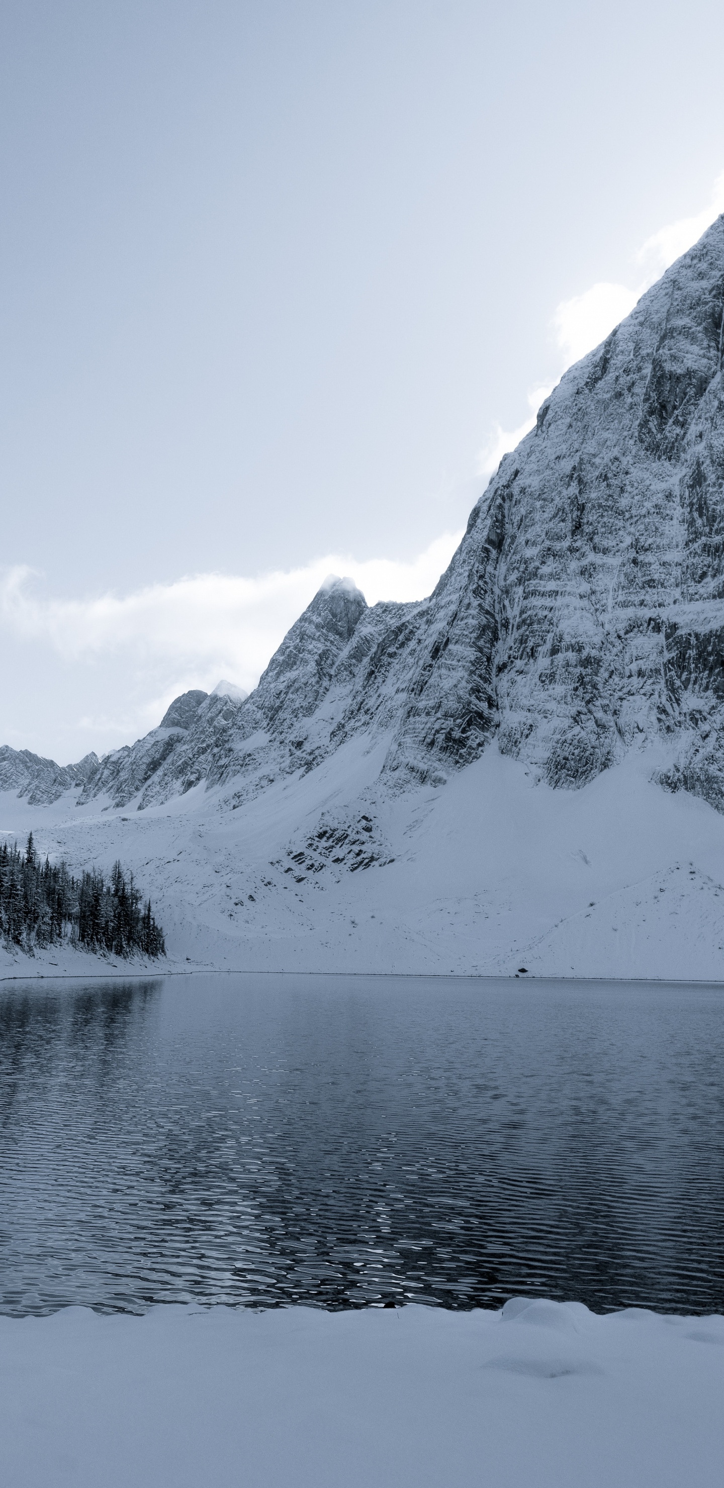 Обои снег, гора, горный рельеф, ледяная форма, зима в разрешении 1440x2960