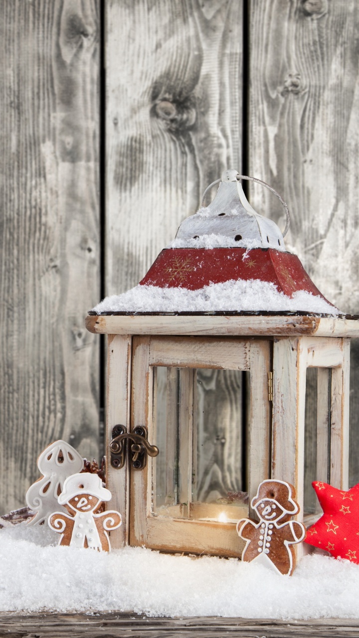 Обои Рождественский день, фонарь, Рождественские огни, снег, зима в разрешении 720x1280