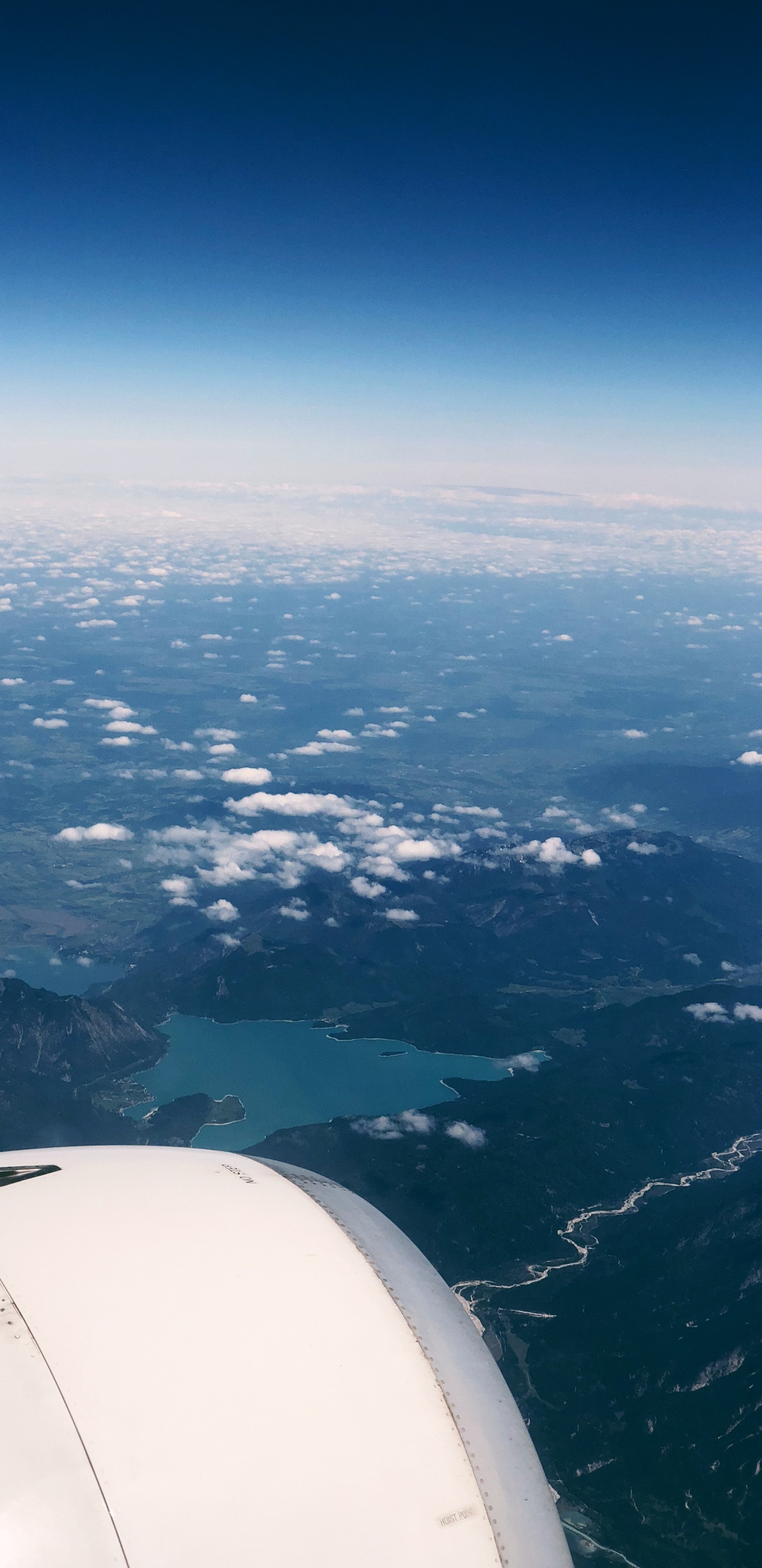 Обои воздушное путешествие, самолет, земля, с высоты птичьего полета, авиация в разрешении 1440x2960