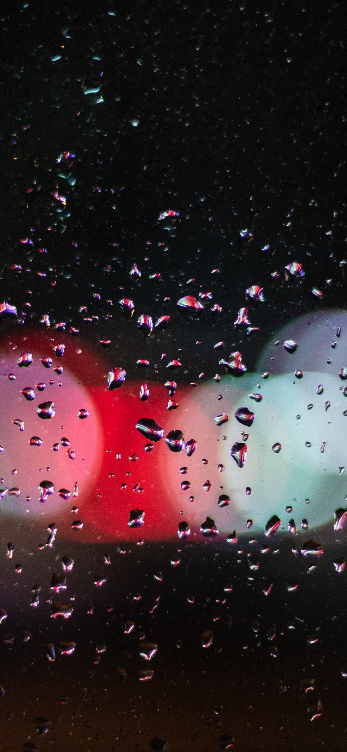 Обои сияние, боке, свет, вода, дождь в разрешении 1125x2436