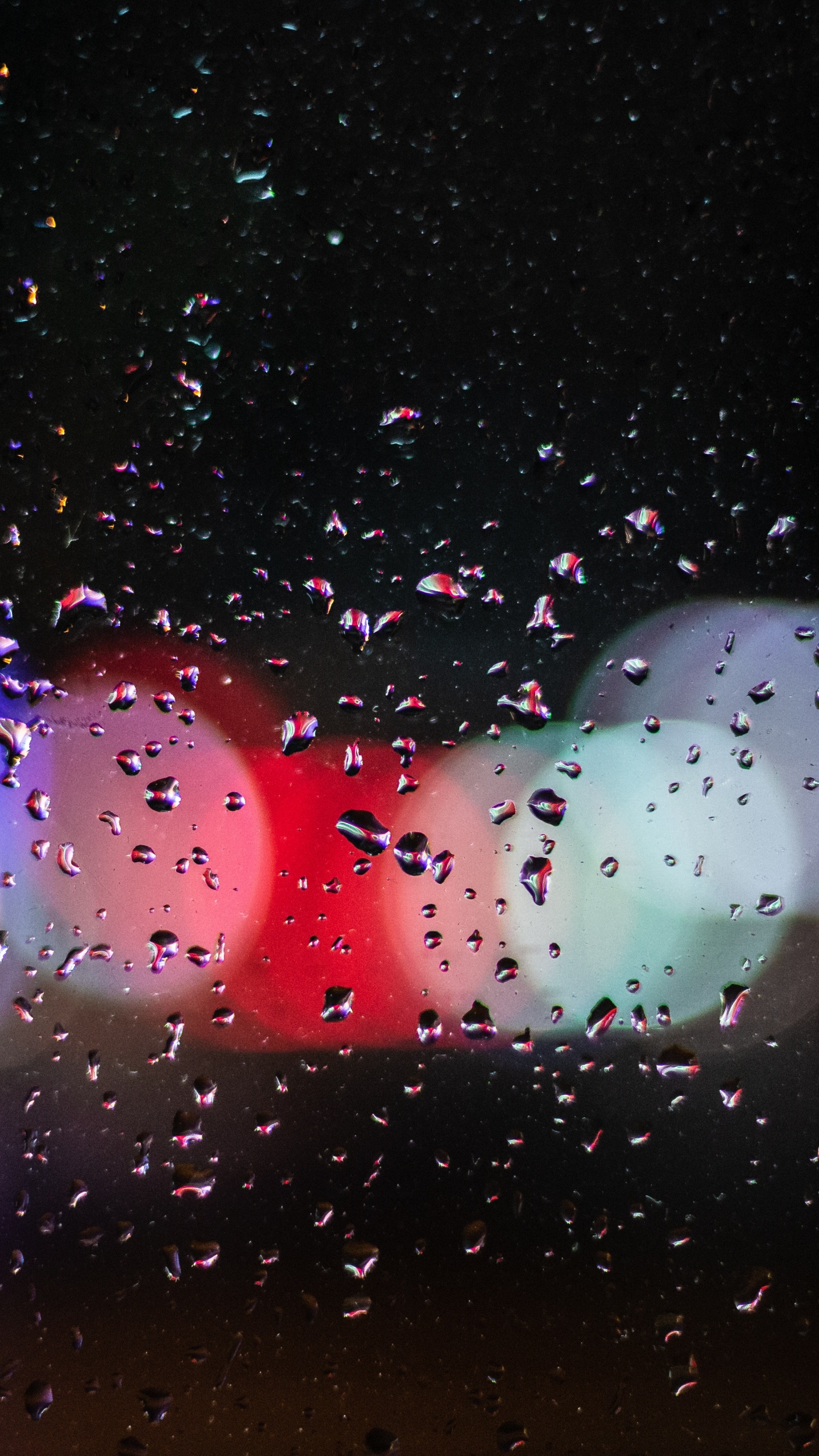 Обои сияние, боке, свет, вода, дождь в разрешении 1440x2560