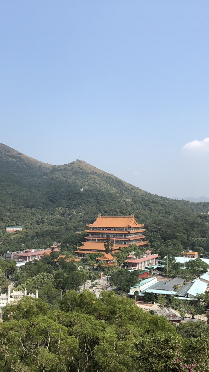 Обои горная деревня, пейзажи гор, горный хребет, горный рельеф, растительность в разрешении 720x1280