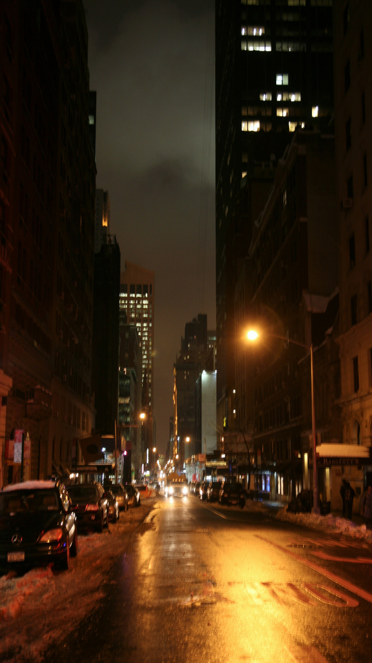 Обои ночь, городской пейзаж, городской район, город, метрополия в разрешении 750x1334