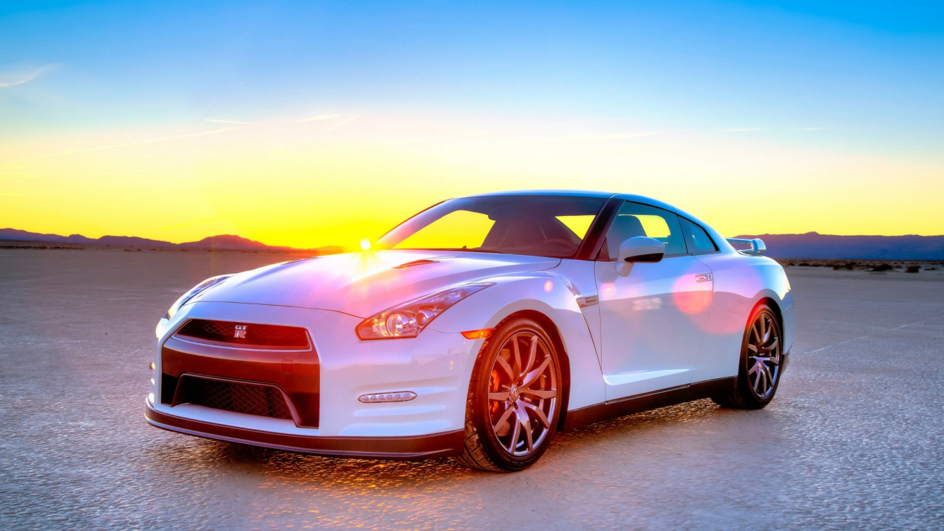 Обои 2014 Nissan GT-R, Ниссан, спорткар, авто, кузов купе в разрешении 1366x768