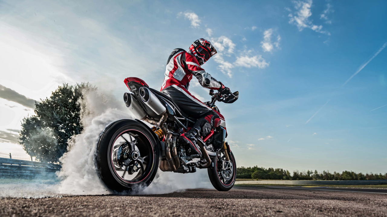 Обои мотоцикл, ducati, супермото, мотоспорт, гонки на мотоциклах в разрешении 1280x720