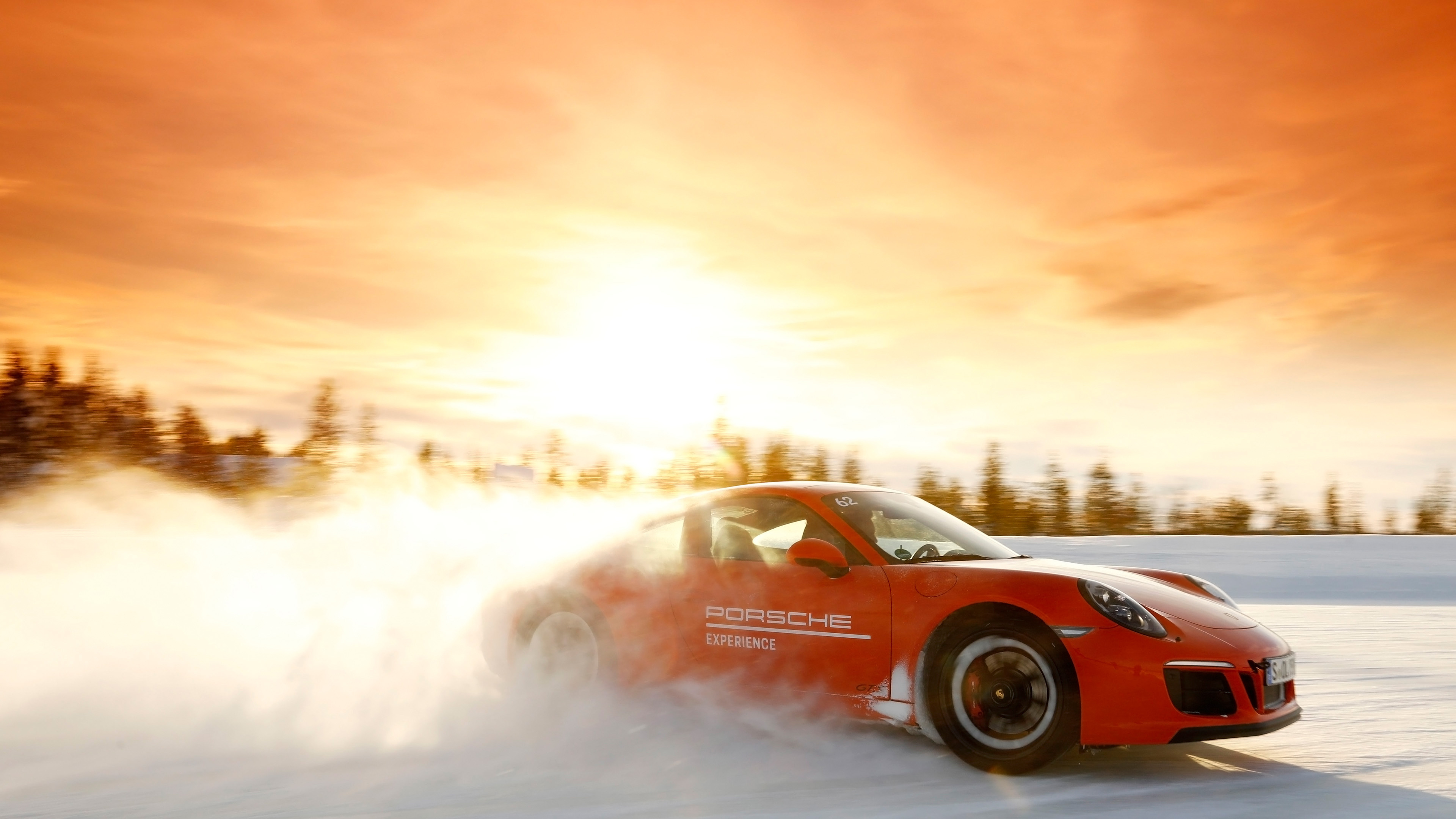 Обои Порше, авто, 2018 Porsche 911, спорткар, спортивный гоночный автомобиль в разрешении 3840x2160