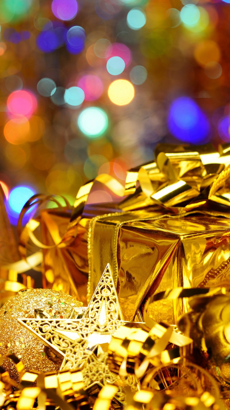 Обои Рождественский день, золото, Рождество, Рождественские украшения, событие в разрешении 750x1334